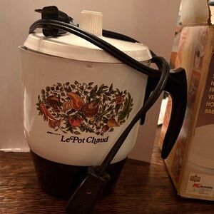Vintage Le Pot Chaud Electric Cooker - Original Box included